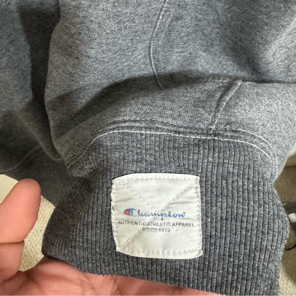 Champion New York University NYU Violets Gray and White Sweatshirt Hoodie Size M - Picture 8 of 10